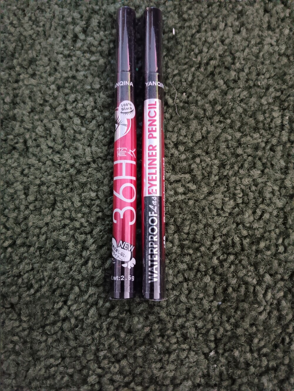 Yanquina Waterproof Eyeliner Pencil Duo in Black